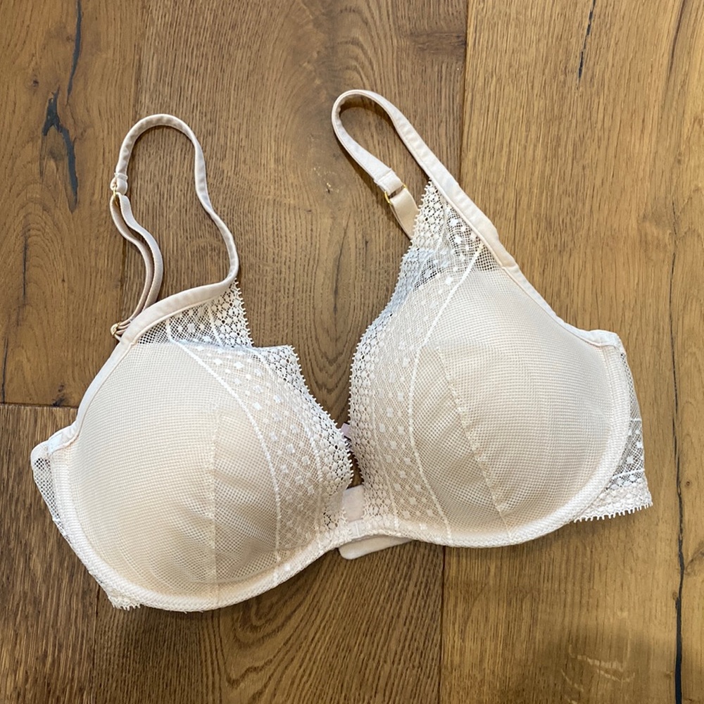 ❌❌SOLD❌❌ Victoria’s Secret bra